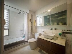 The Lakeshore (D22), Condominium #457862751